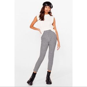 High Waisted Houndstooth Leggings